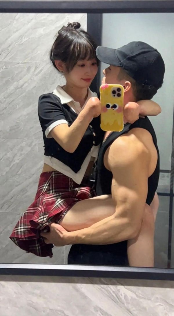 智选+ 00后无手女子顺利产女，丈夫：顺转剖，孩子五斤二两，生活有了新奔头